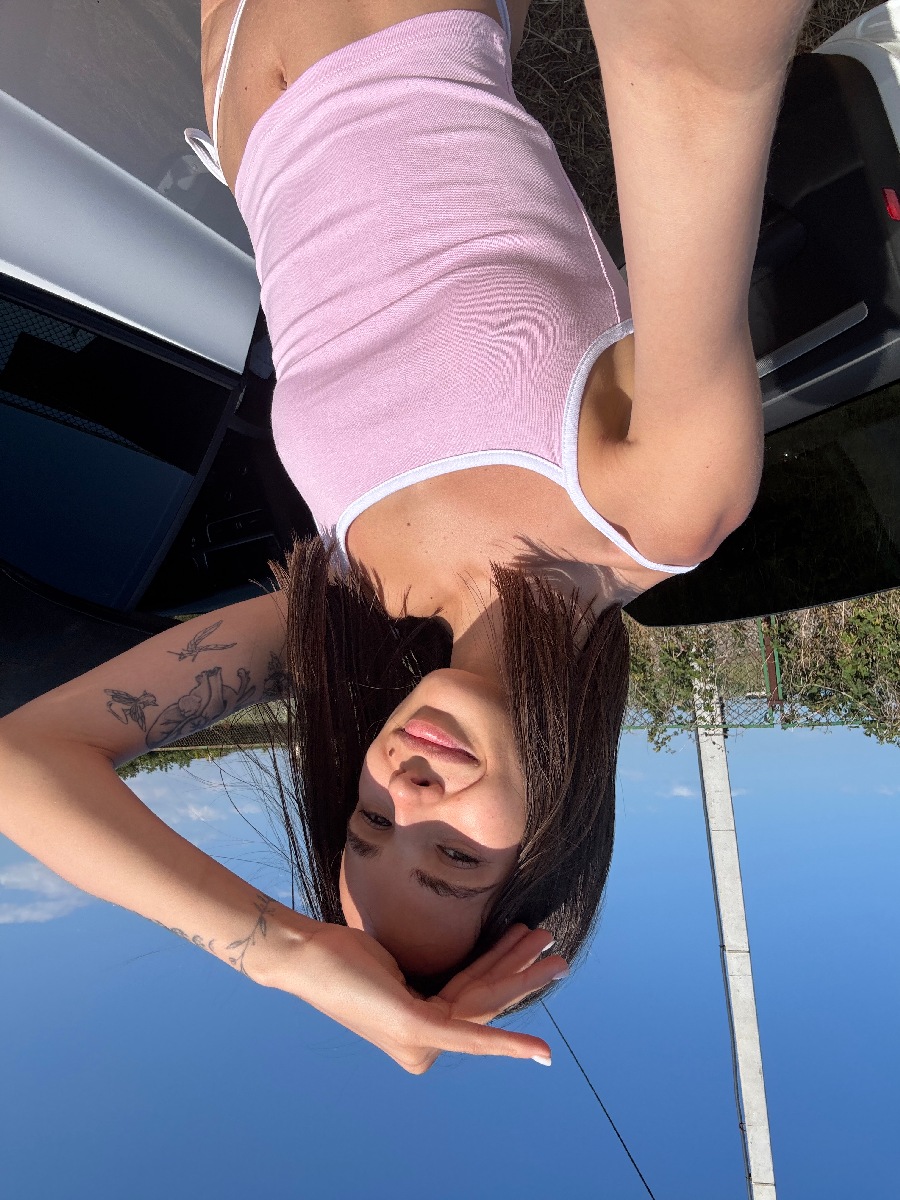 Sexy model Tina in Libreville